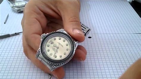 change Rolex watch bezel insert